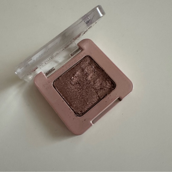 Natasha denona retro single eyeshadow - Picture 2 of 3